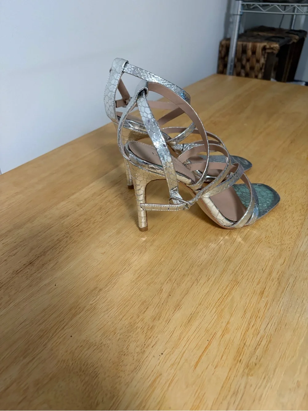 BCBGeneration chic strappy